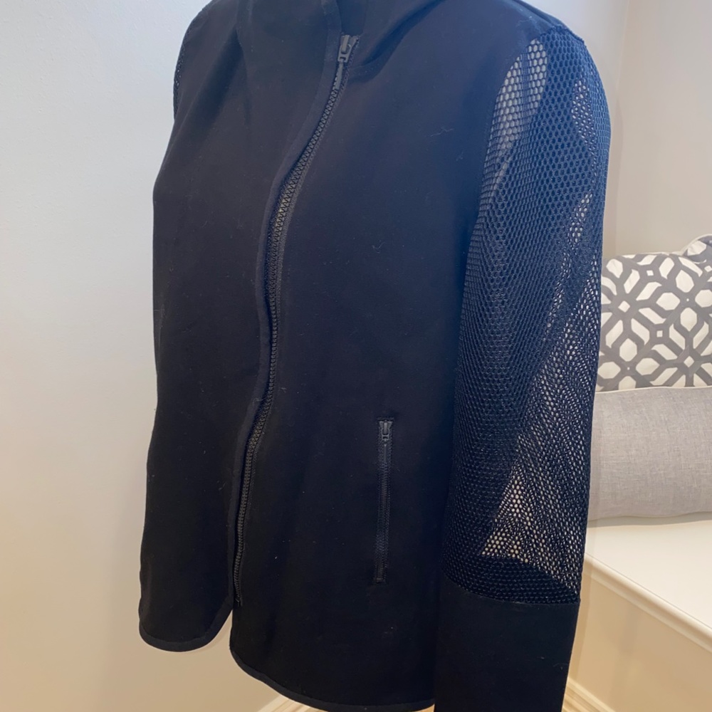 Elie Tahari sport black jacket with mesh - Size Medium - Picture 4 of 8